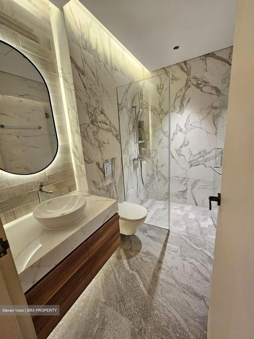 Aroozoo Lane (D19), Terrace #628968081
